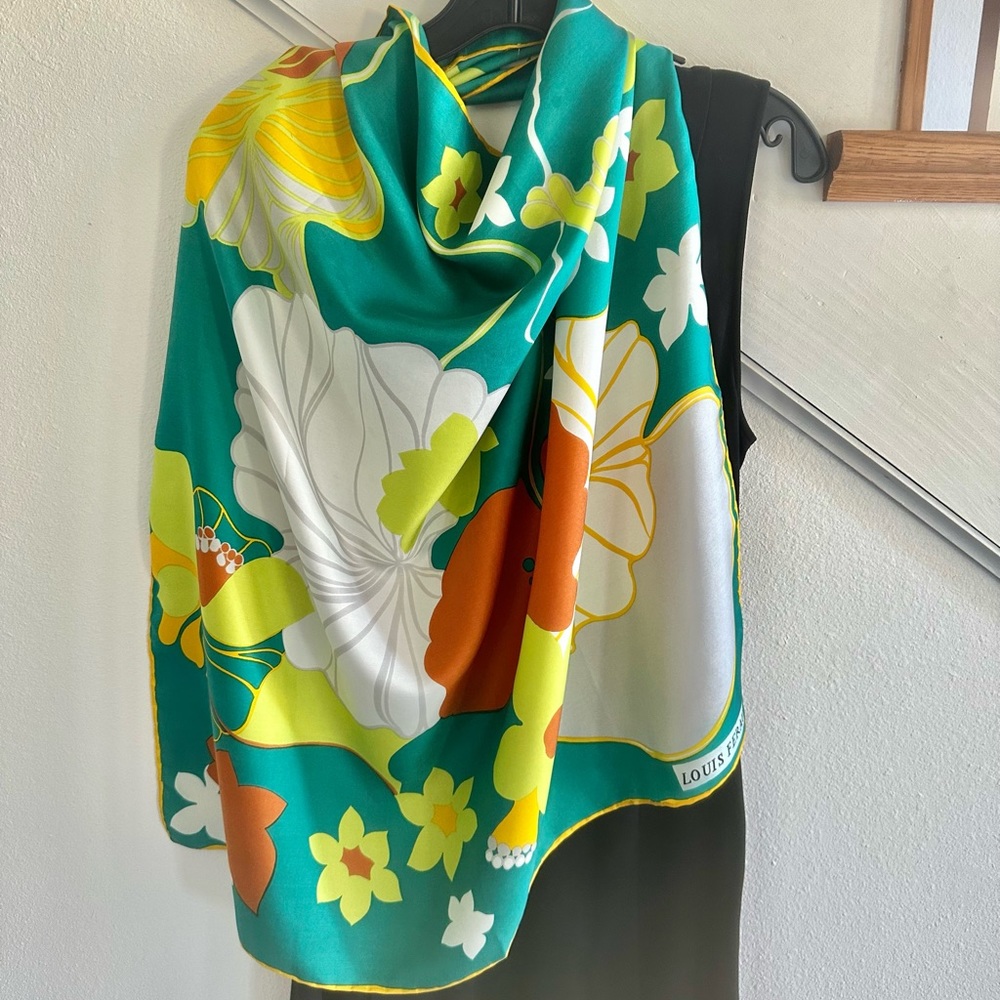 FREE Louis feraud silk scarf with a $700 purchase used rating 8.75/10 mint